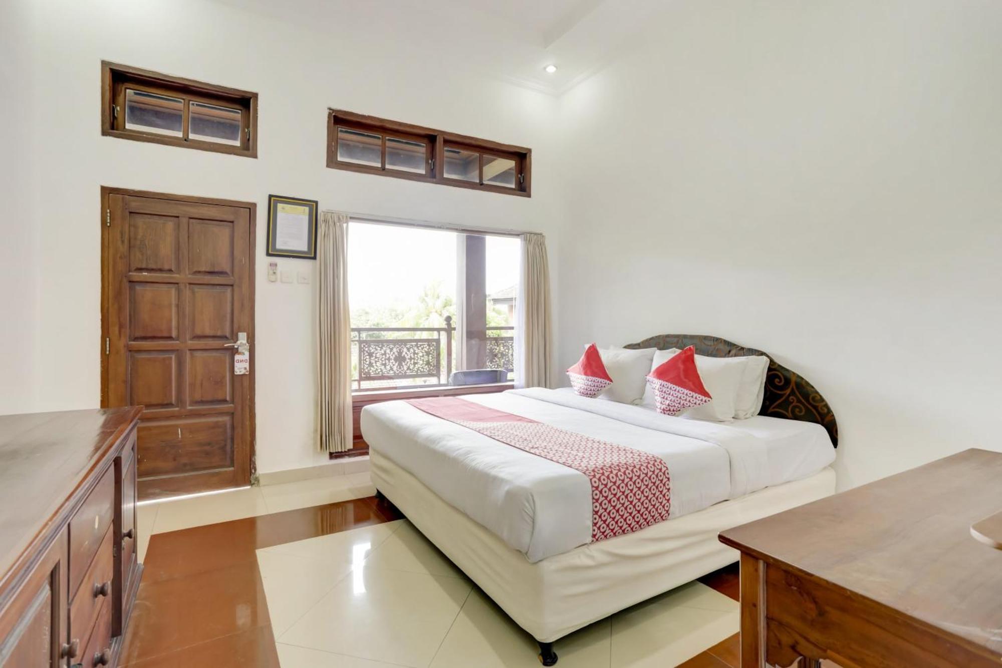 Super Oyo 3261 Hotel Ratu Denpasar  Luaran gambar