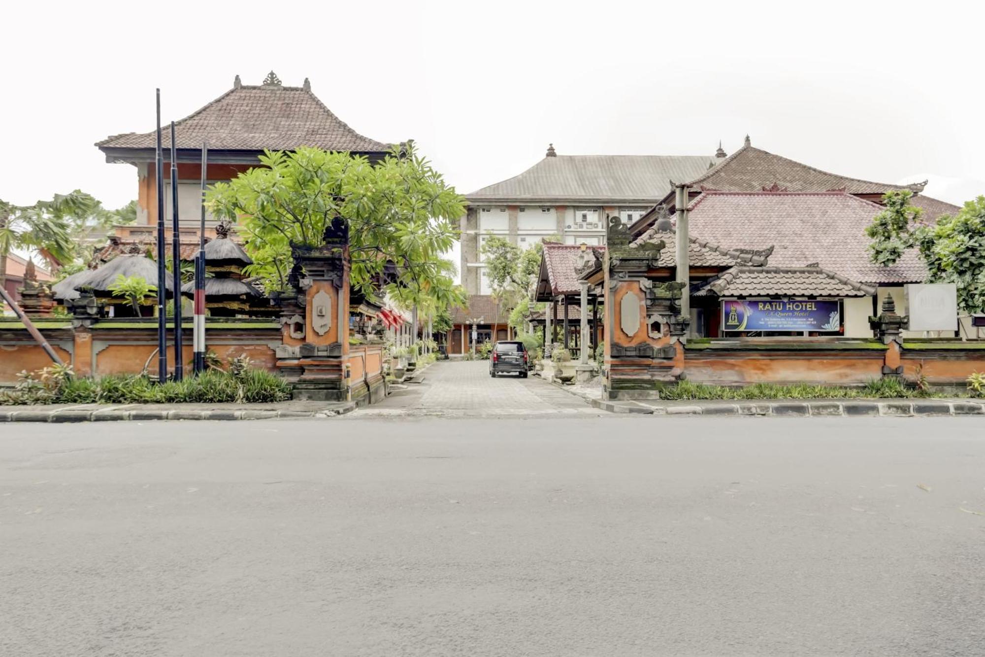 Super Oyo 3261 Hotel Ratu Denpasar  Luaran gambar