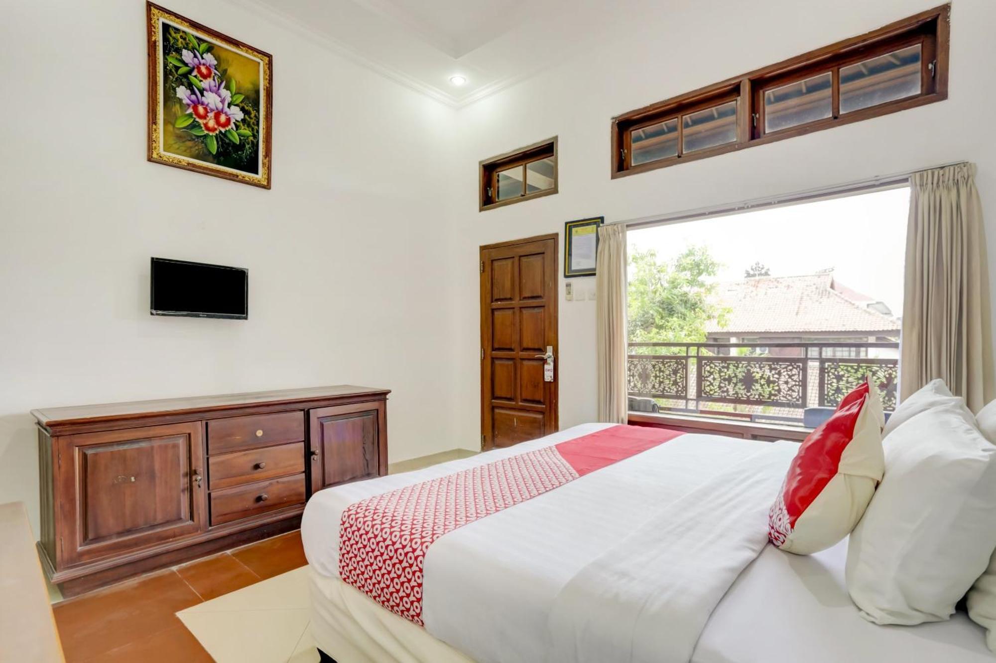 Super Oyo 3261 Hotel Ratu Denpasar  Luaran gambar