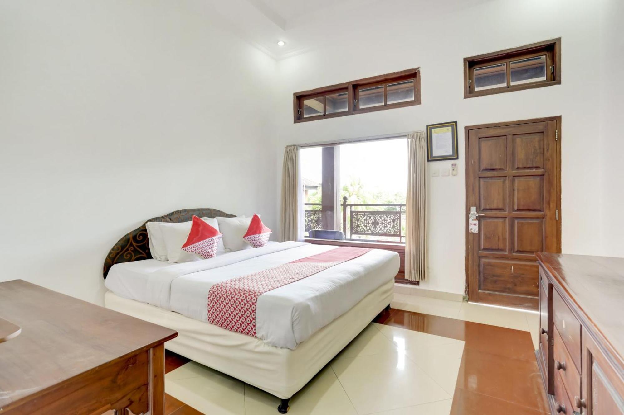 Super Oyo 3261 Hotel Ratu Denpasar  Luaran gambar